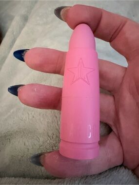Jeffree Star Cosmetics Velvet Trap- Designer Blood NO BOX
